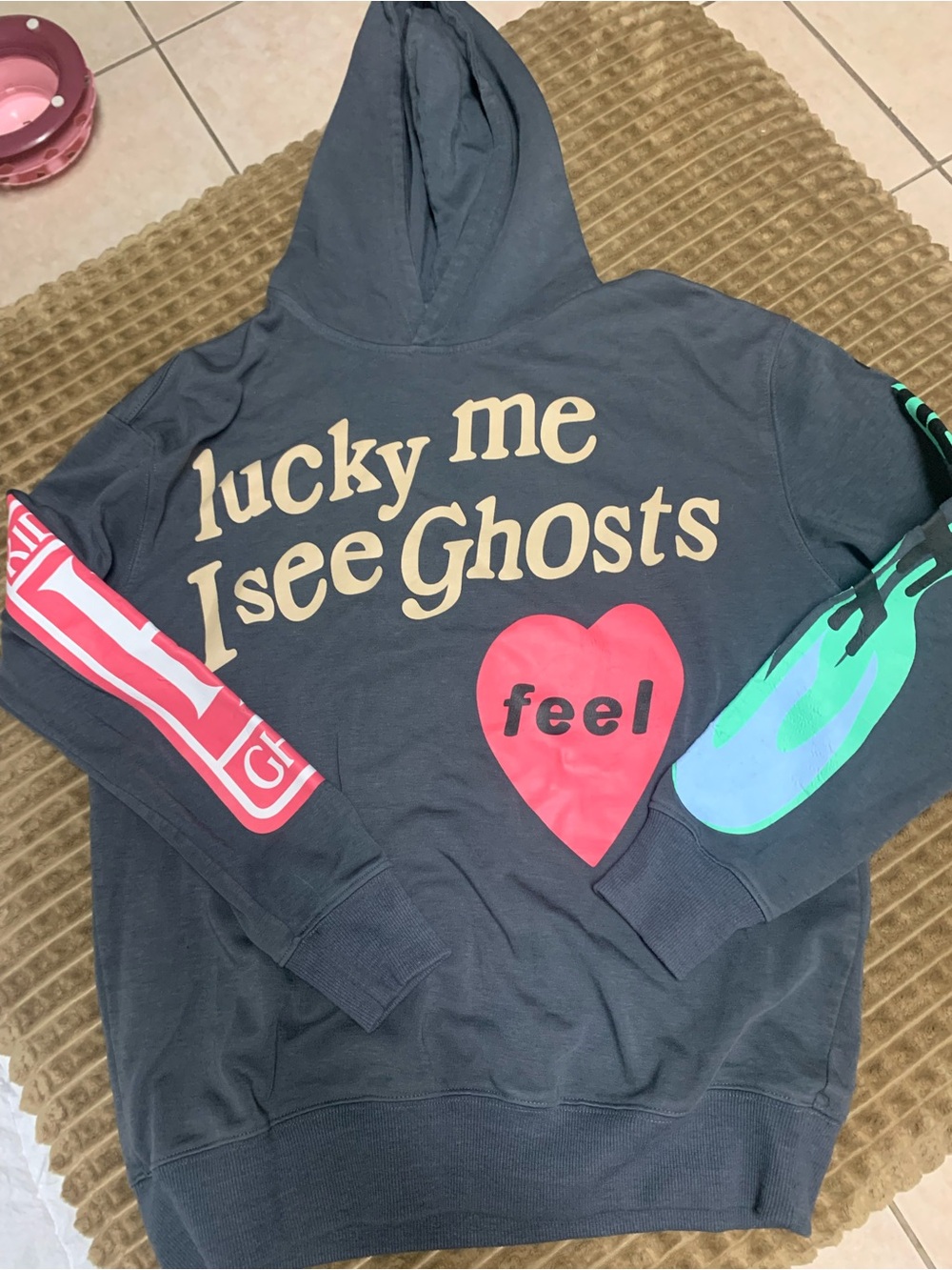 Lucky me I see ghost sweatshirt size Small